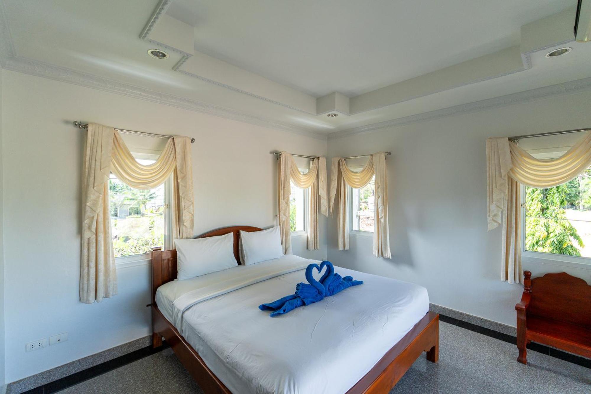 Baan Faa Talaychan Resort Chao Lao Beach Exterior photo