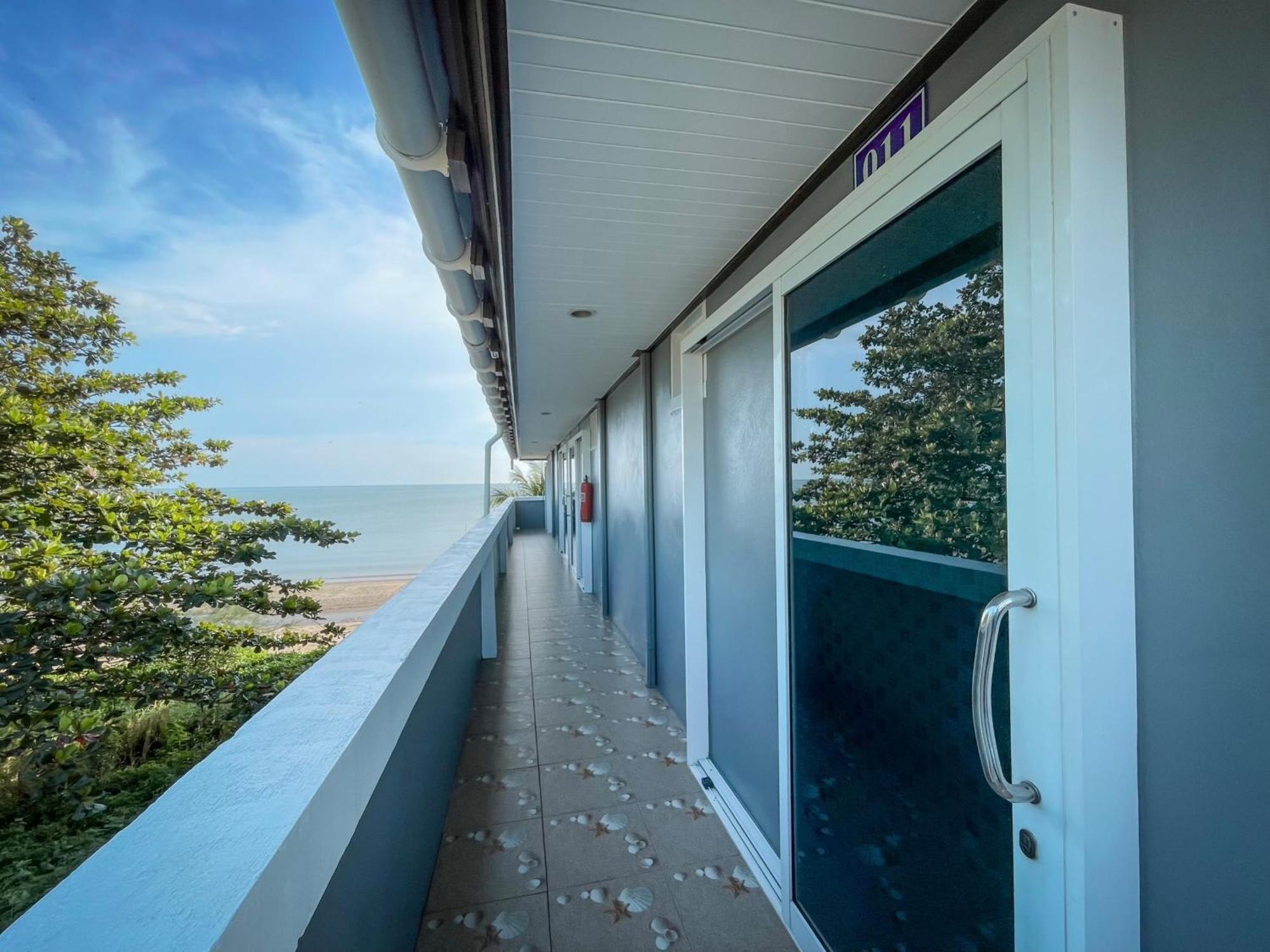 Baan Faa Talaychan Resort Chao Lao Beach Exterior photo