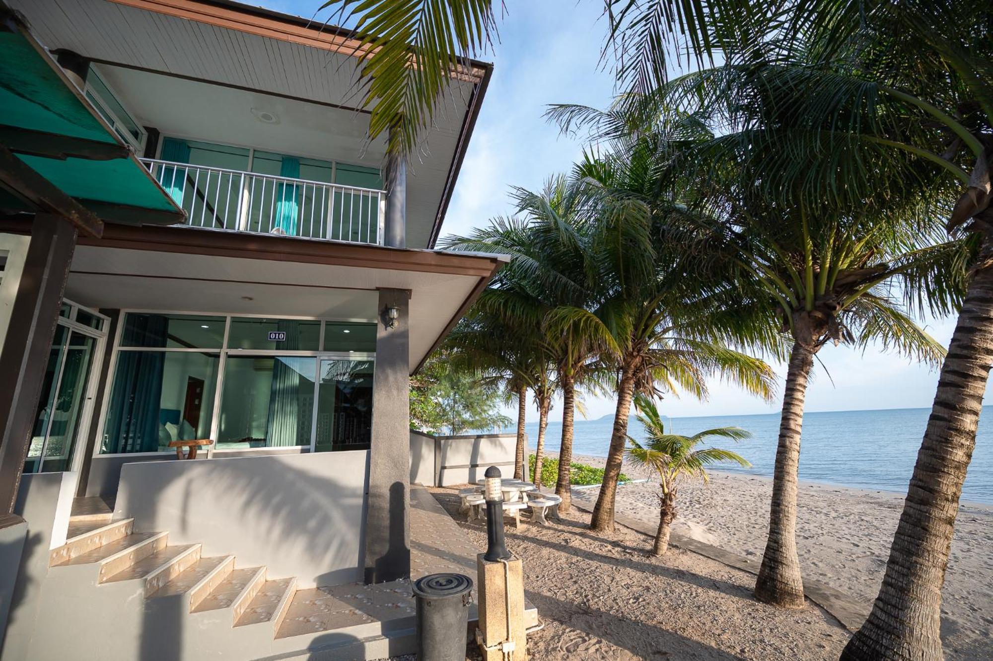 Baan Faa Talaychan Resort Chao Lao Beach Exterior photo