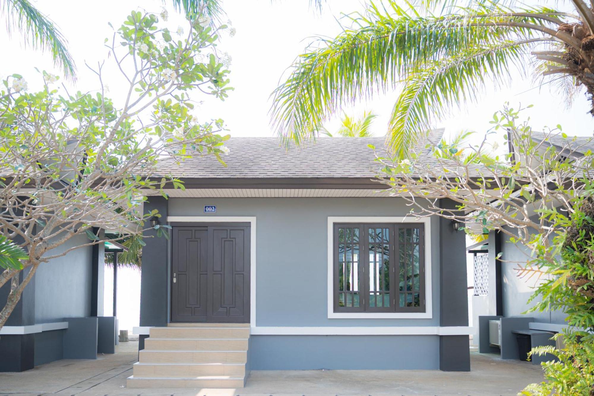 Baan Faa Talaychan Resort Chao Lao Beach Exterior photo